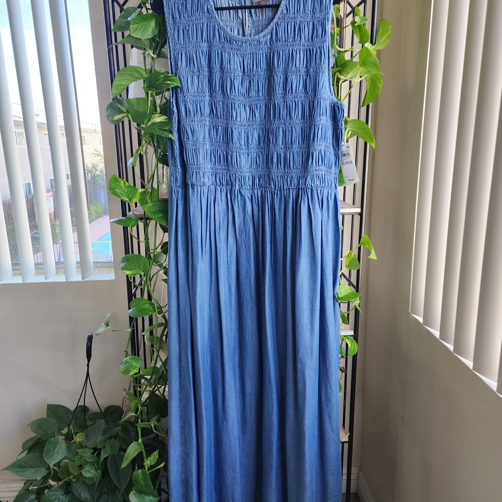 Sleeveless Maxi Soft Chambray Dress in Denim Blue